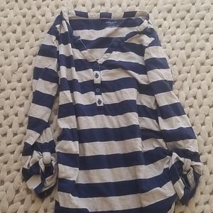 Maternity shirt